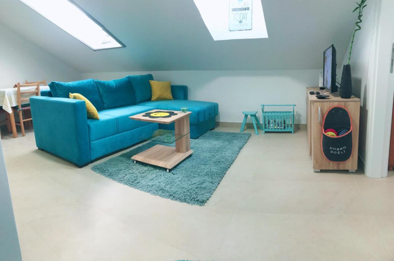 Apartman Santorini Нови-Сад Экстерьер фото